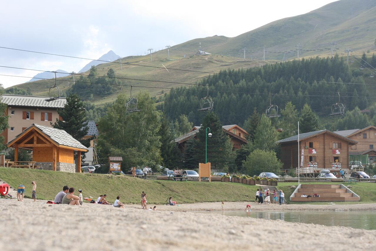 Vacanceole - Au Coeur Des Ours Aparthotel Les Deux Alpes Ngoại thất bức ảnh